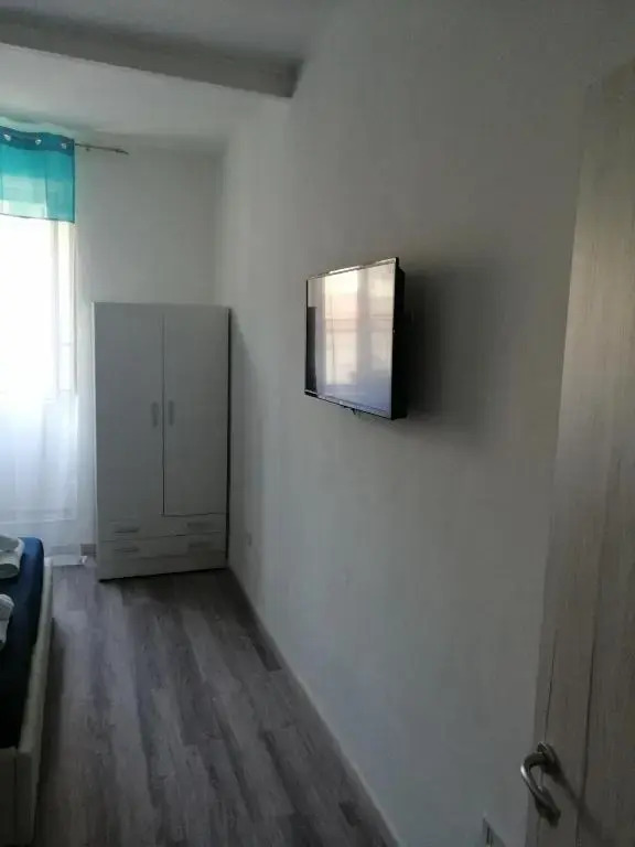 Newhouse 336