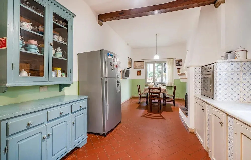 Beautiful Home In Camaiore With Wifi