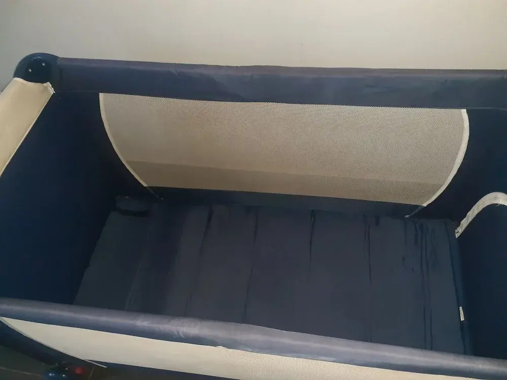 Room-deluxe Twin Beds in Royal Blue Gues