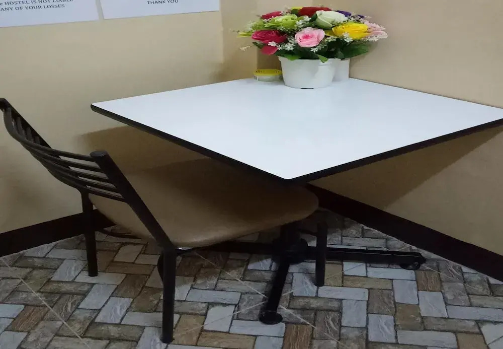 Thai Love Cafe & Hostel