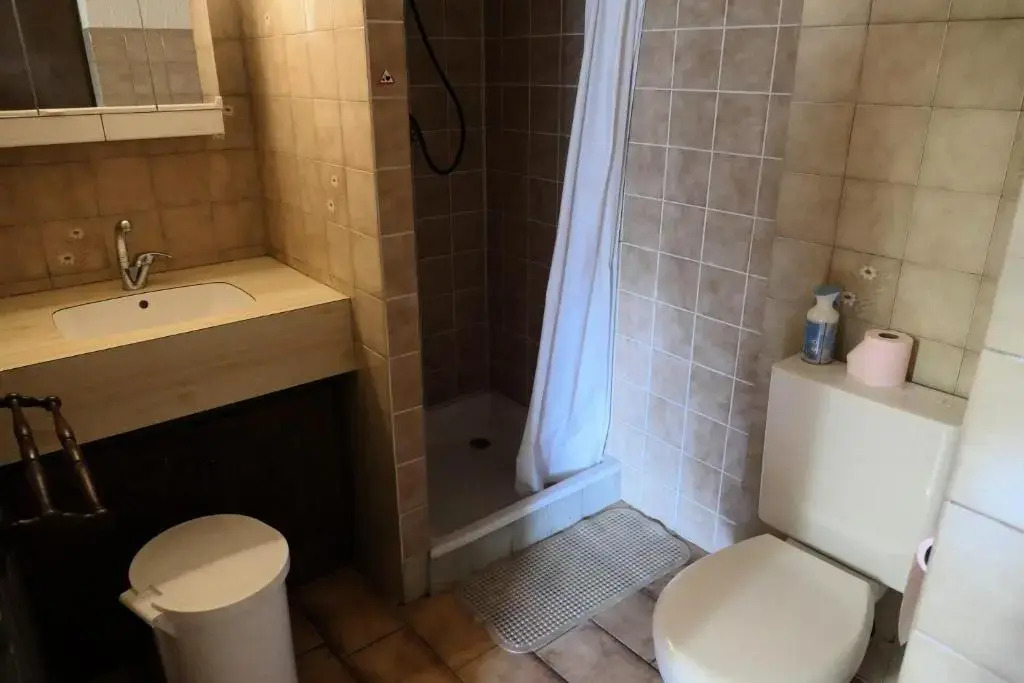 Chalet Saint Nicolas - Chalets pour 8 Personnes 03