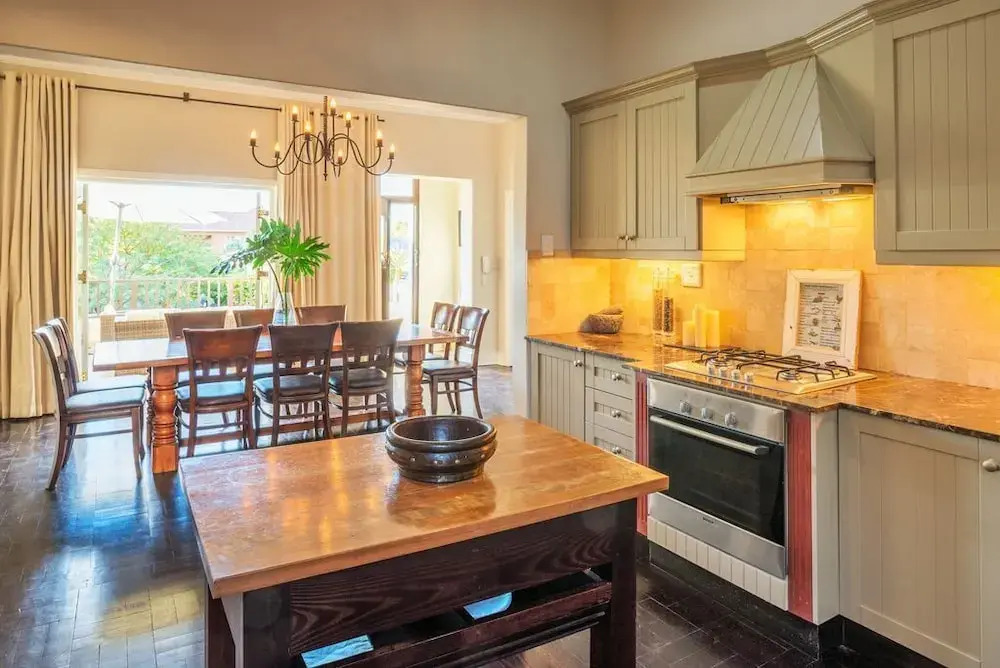 Uber Chic Heritage House