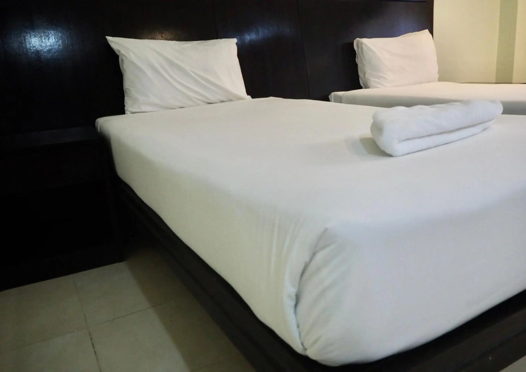 Orm Thong Apartment - SHA Plus