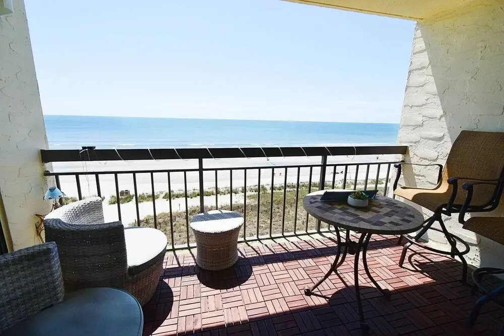 Shoreham Towers I 6c 3 Bedroom Condo by RedAwning, North Myrtle Beach