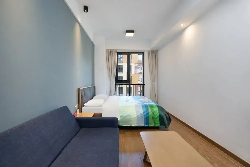 Prince Hotel By Secret Garden