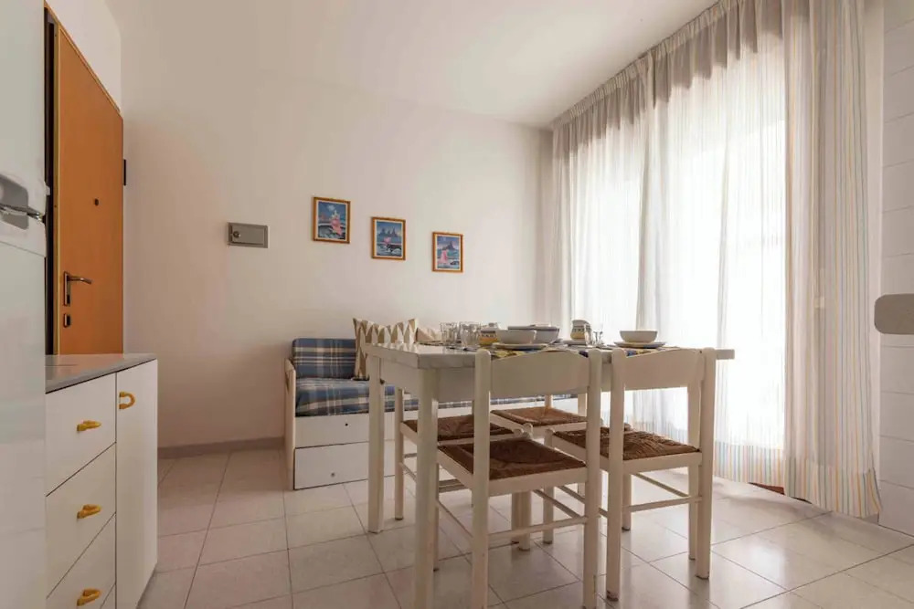 Nice Apartment 300 mt From the Beach