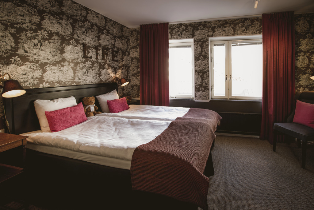 Corner Hotel
