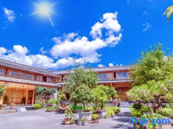 Lijiang Wenfu Courtyard Inn