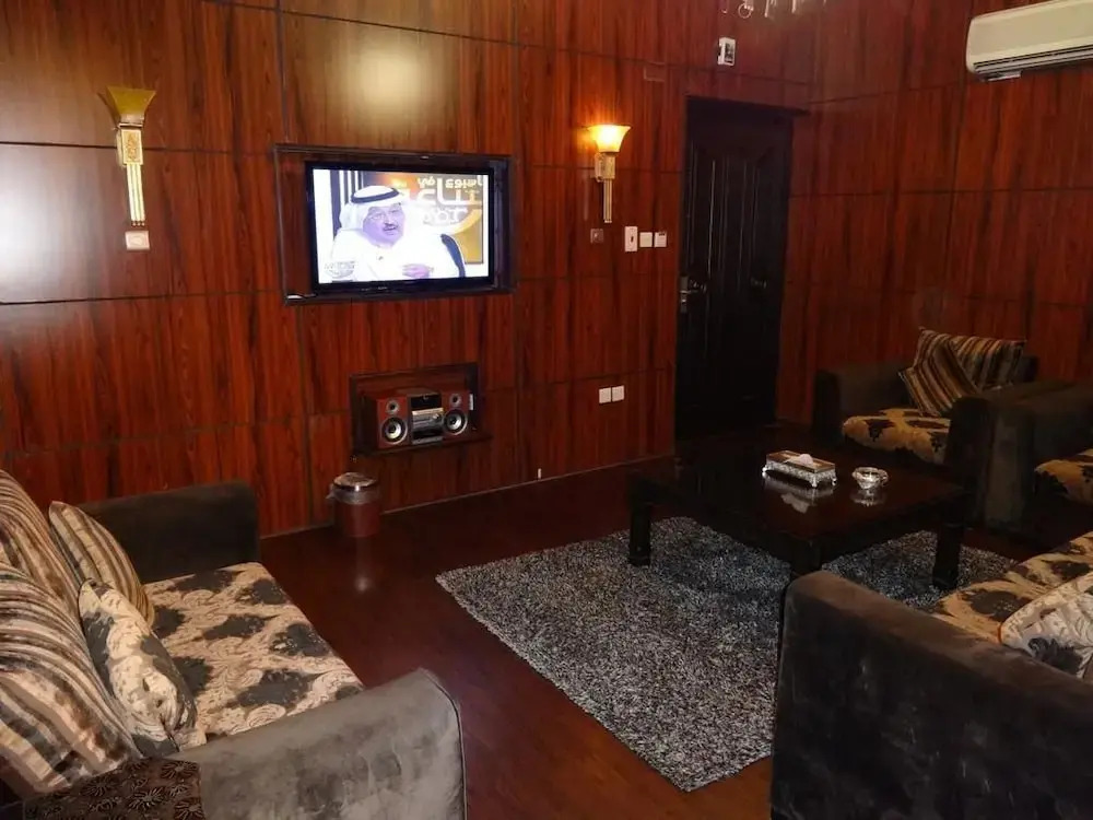 La Fontaine Safd Suites