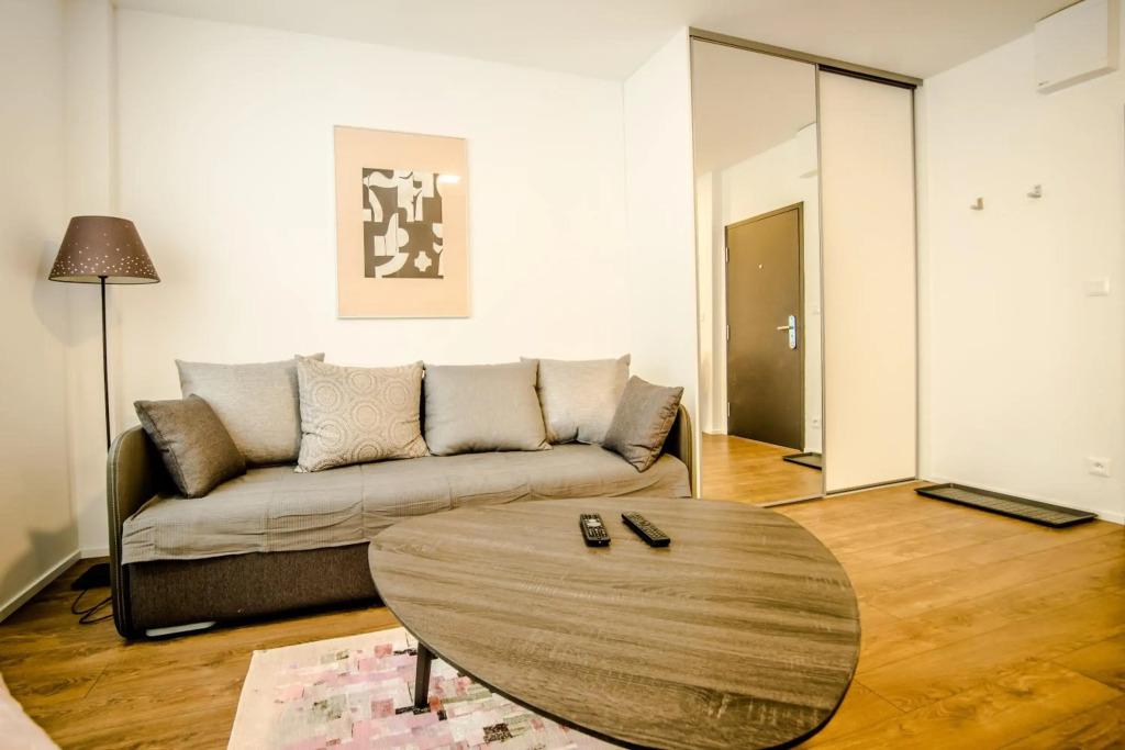 Central apartments by Kovee