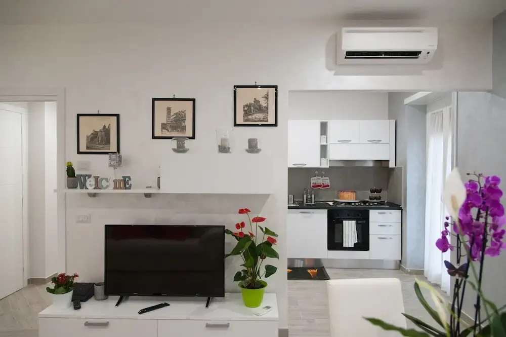 Otto House Roma