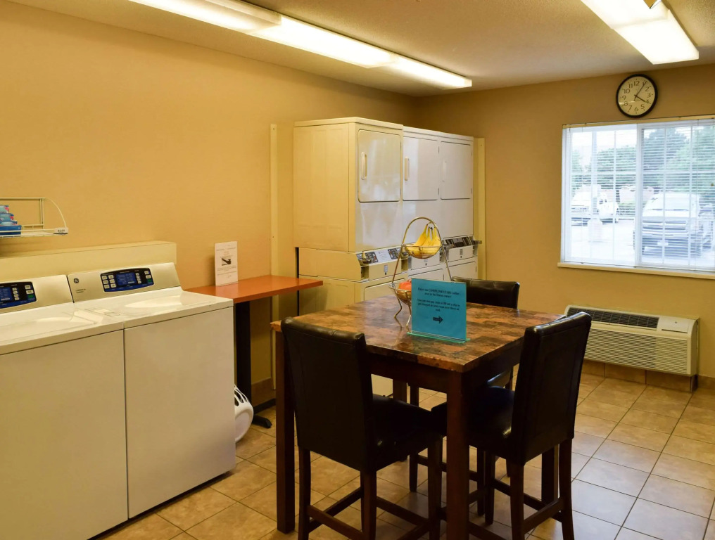 MainStay Suites - Wichita NE