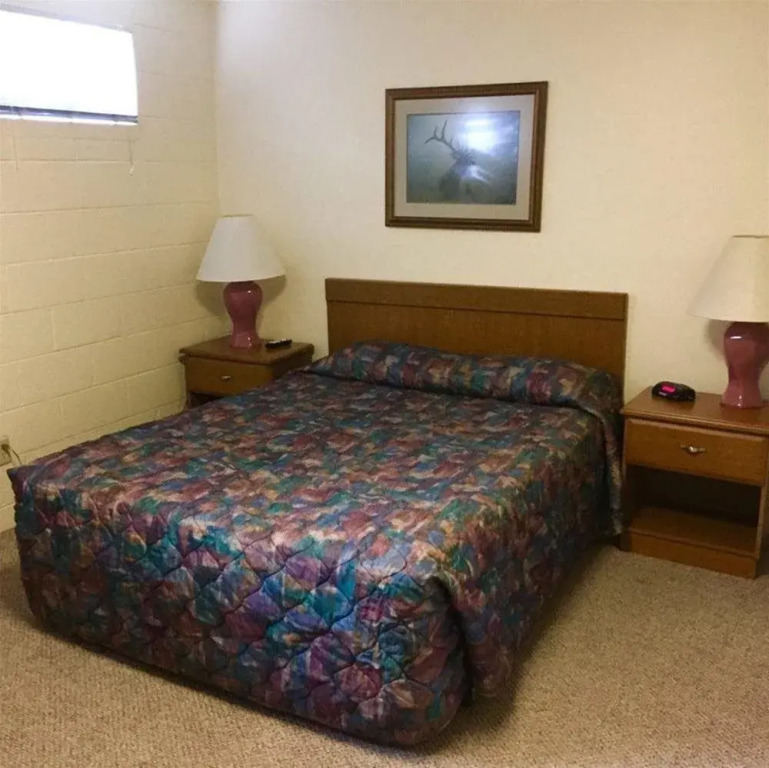 Rawhide Motel