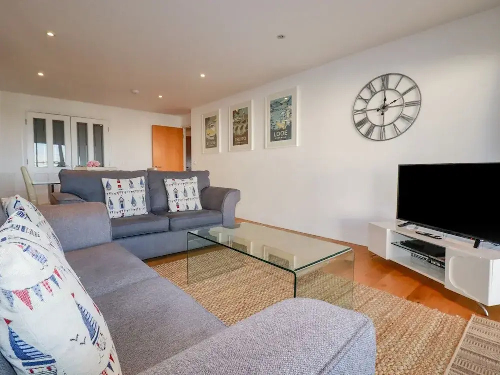 47 Bredon Court