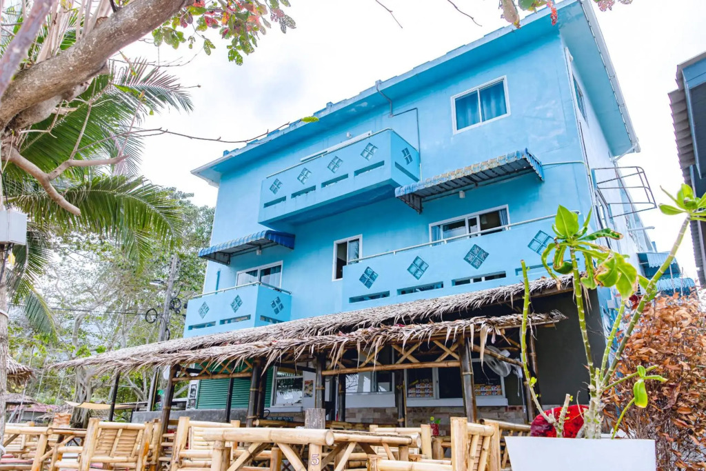 VIVA on the Beach Hotel