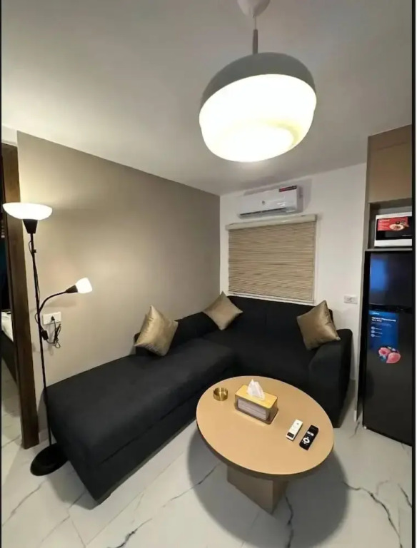 Stylish Luxe Apartment Fr 0006