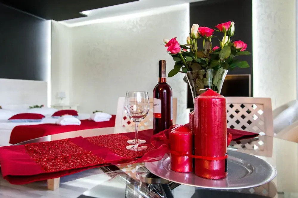 Apartamenty hoteLOVE pod Debami