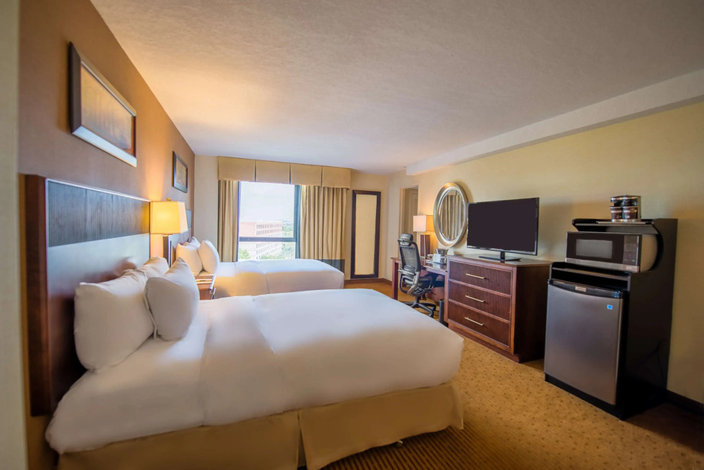 DoubleTree by Hilton Philadelphia Airport