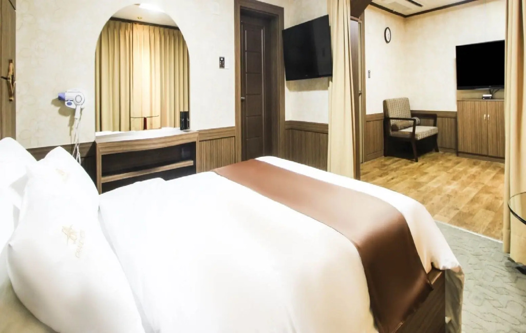 Uljin Grand Hotel