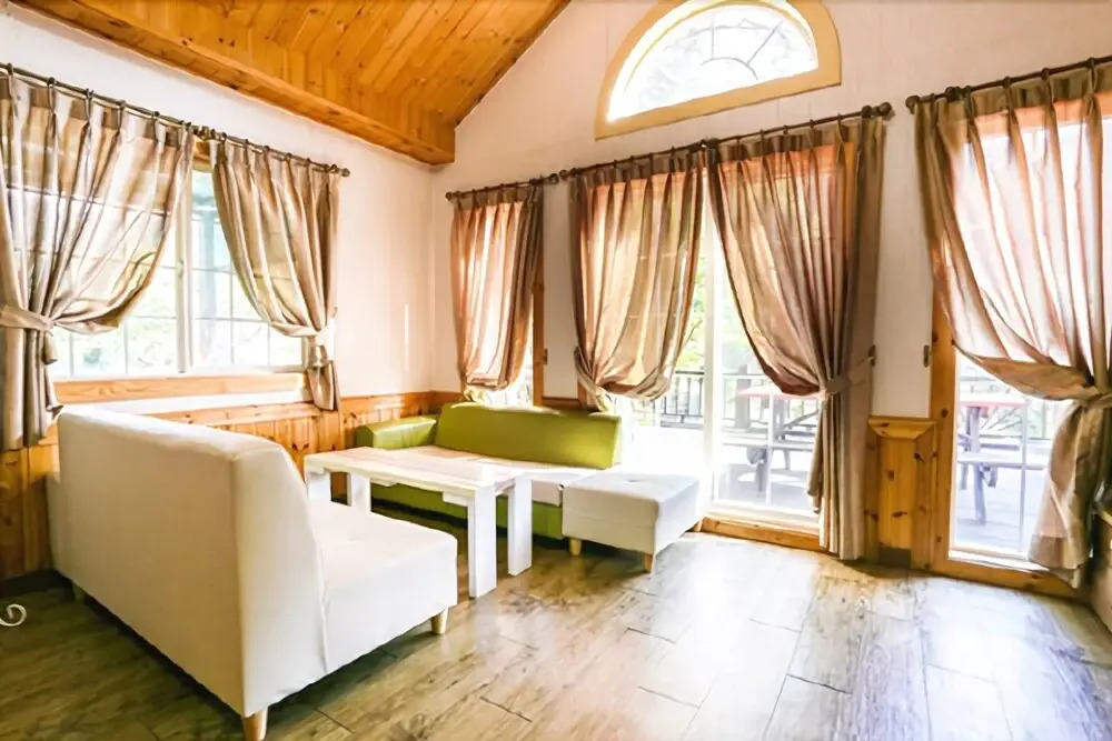 Hongcheon Riverside Castle Pension