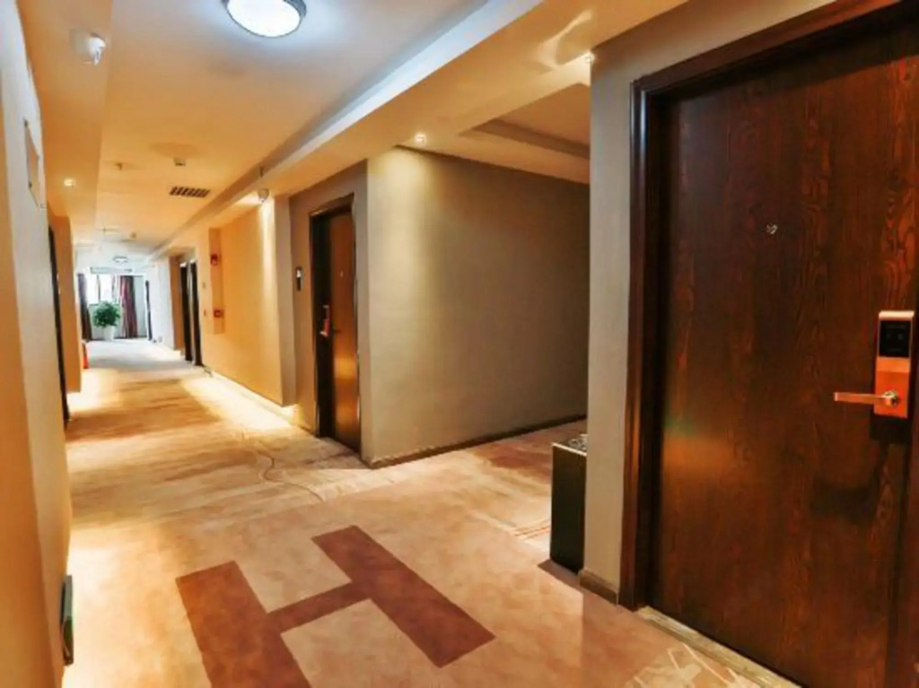 Dongguan H Art Hotel