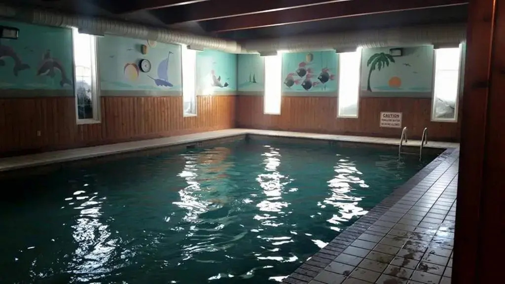 Claymore Inn and Suites