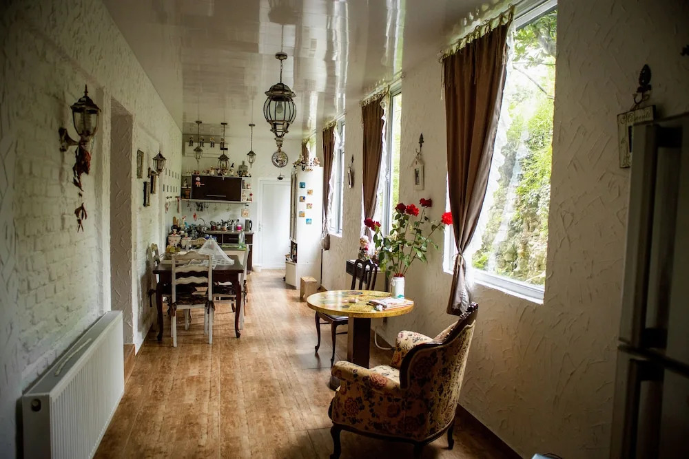 Гостевой дом Art House Kutateli