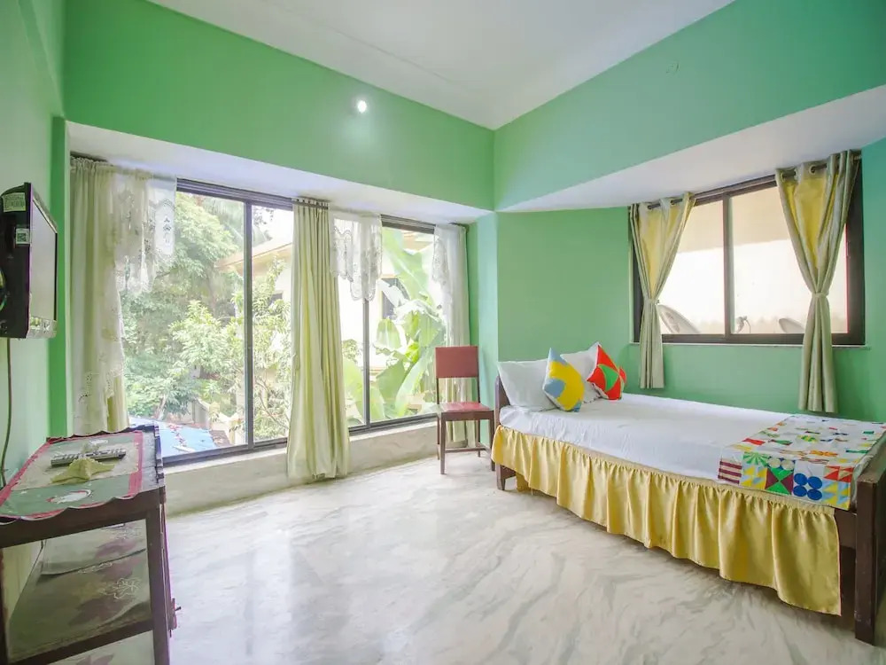 OYO 12164 Home Cozy 2BHK Pilerne Candolim