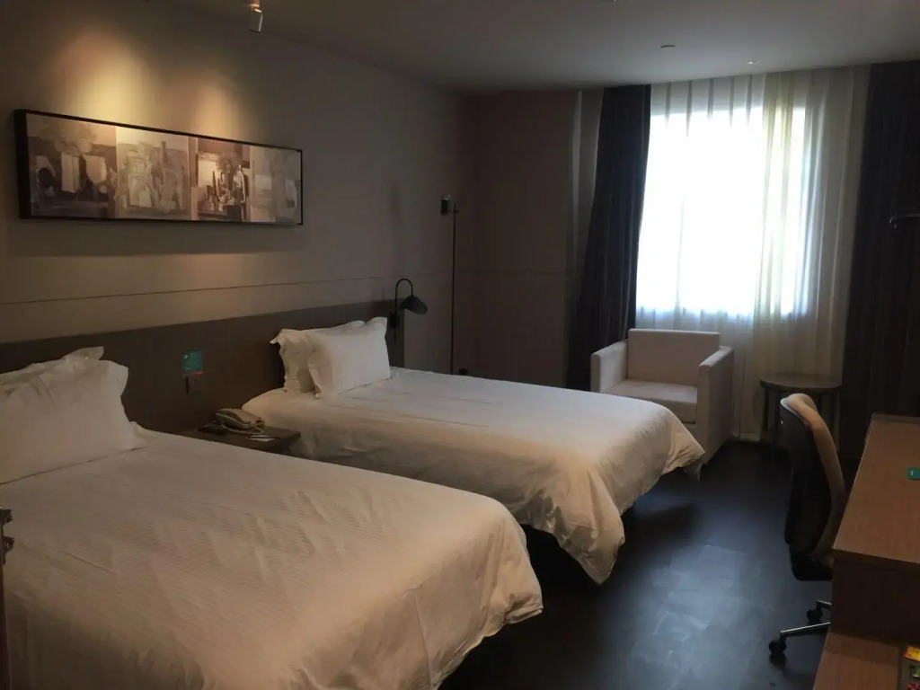 Jinjiang Inn Select Shanghai International Resort Area East Kangqiao Road