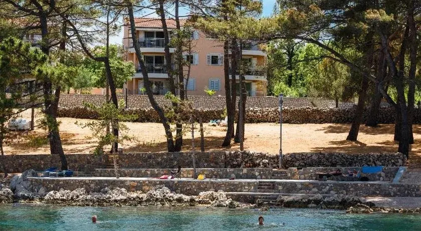 Apartments Mare