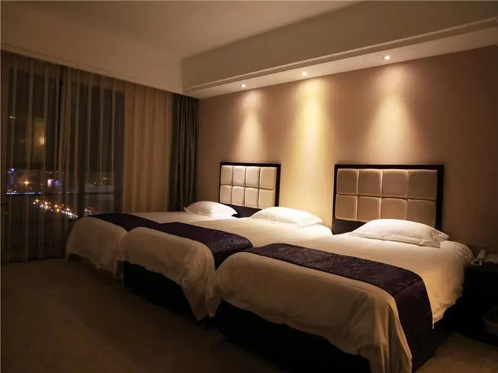 Greentree Eastern Hotel