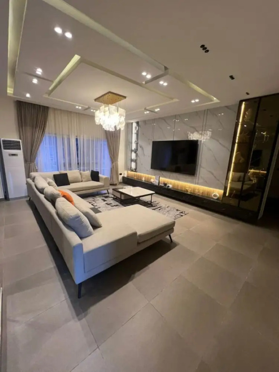 Luxurious 3 Bedroom Apartment in Victoria Island, Lagos