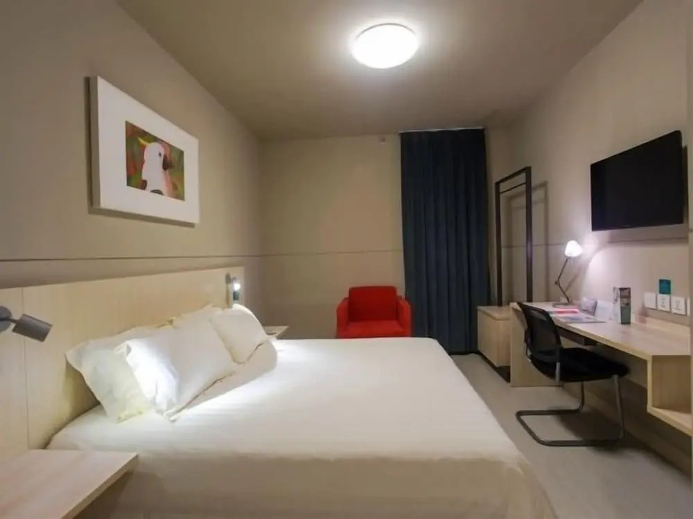 Jinjiang Inn Shaoxing Keqiao World Trade Center Hotel