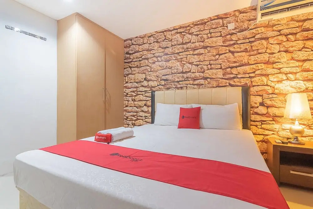 Barkah Guesthouse by RedDoorz