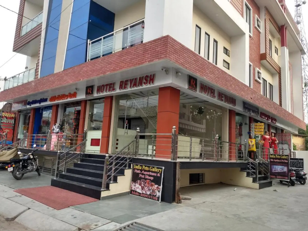 Hotel Reyansh