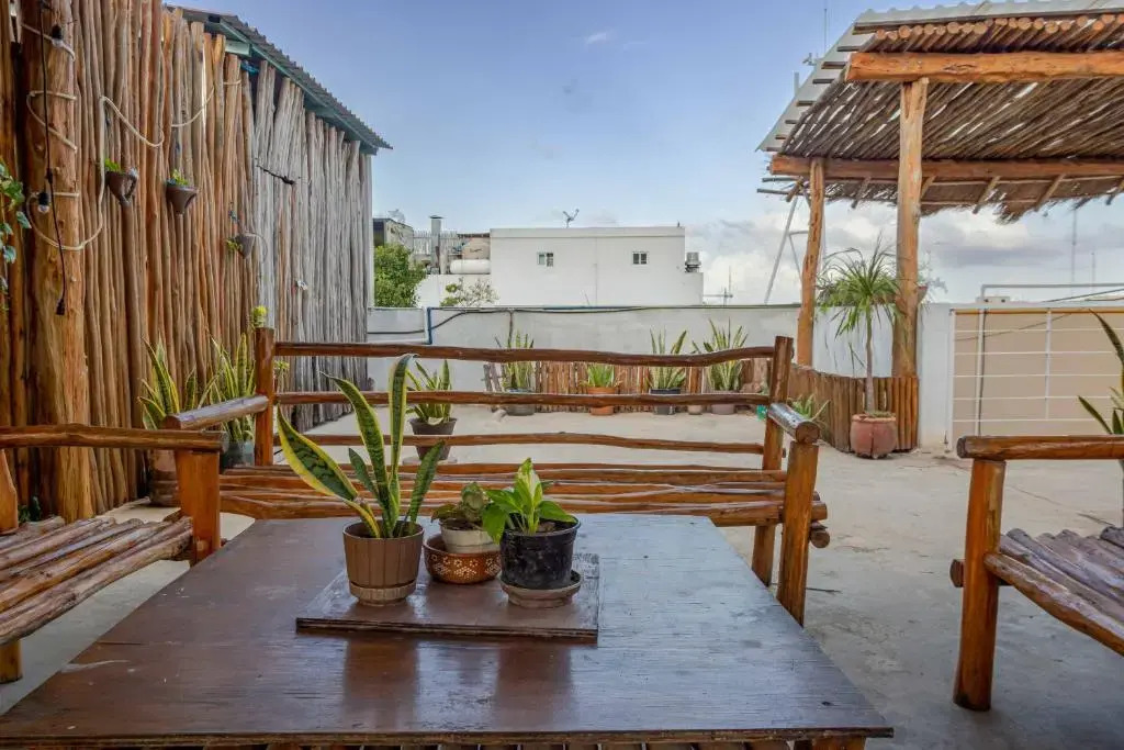 HostPal Bambu House Tulum