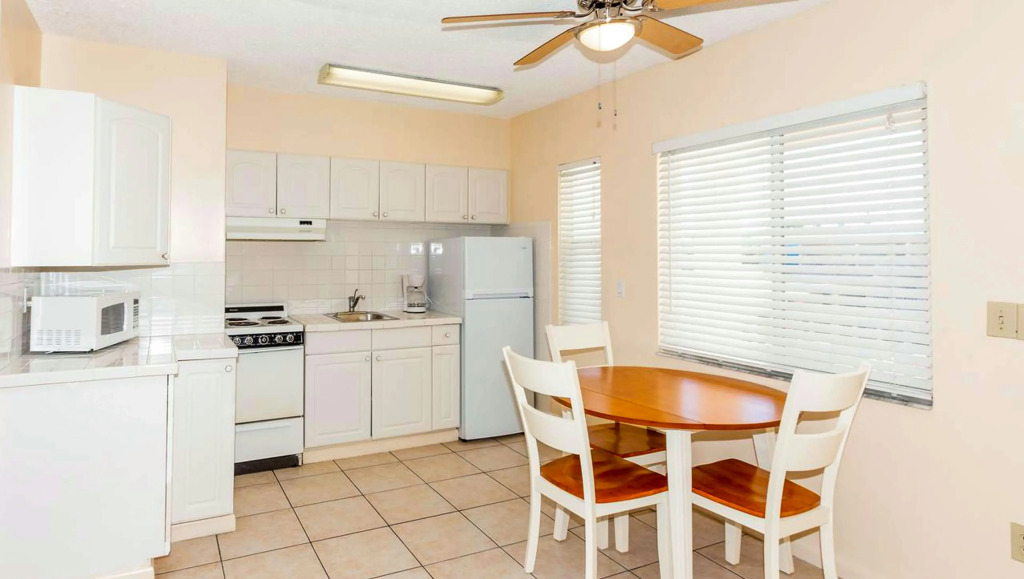 Belleair Beach Resort Motel