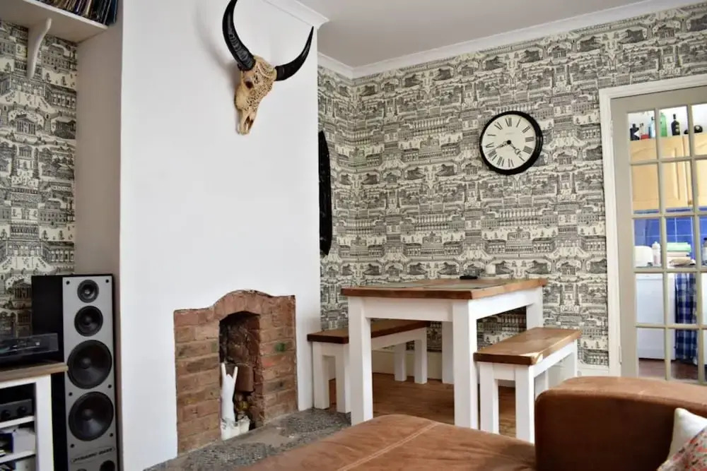 Quiet 1 Bedroom Home in South London