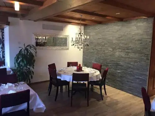 Hotel Roggerli