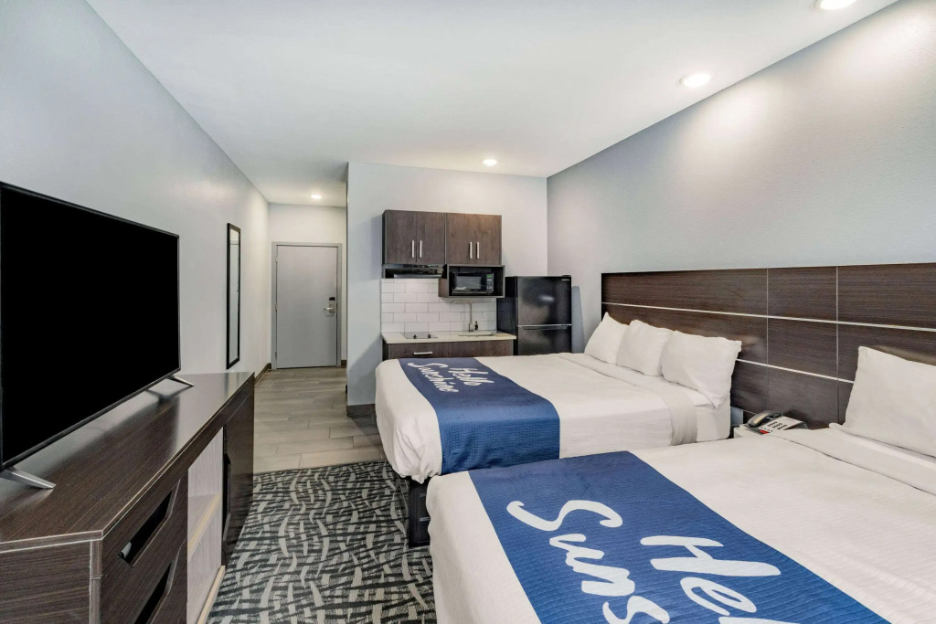 Days Inn & Suites by Wyndham Horn Lake - Memphis Graceland