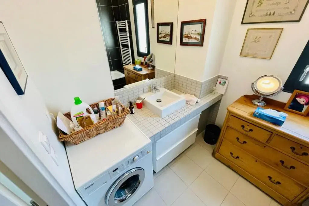 Apartment With Parking 2 Bedrooms & Furnished Terrace