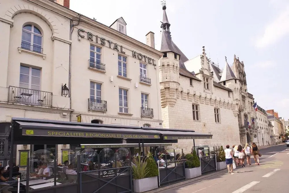 Logis Hôtel Restaurant Cristal