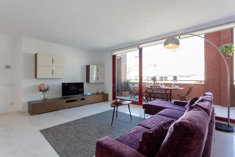 Unique Rentals - Stylish Seafront Duplex