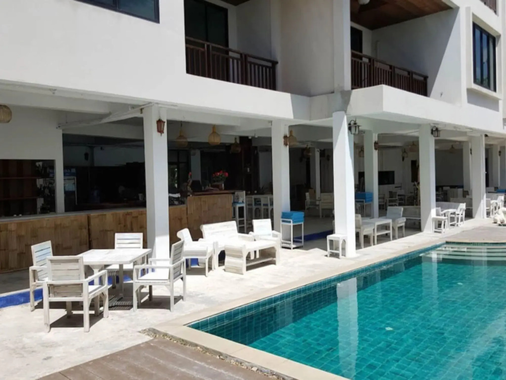 2 Bedroom Beach Front Apartment A2 Lamai