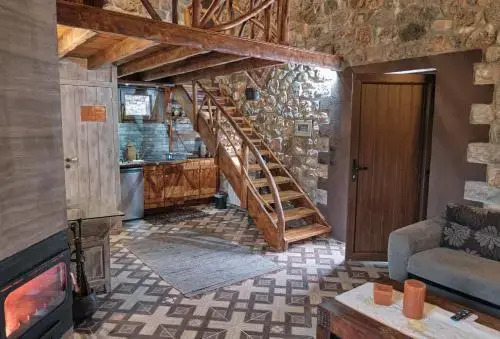 Chalet 1 Bedroom 1 Bathroom - Kalavryta