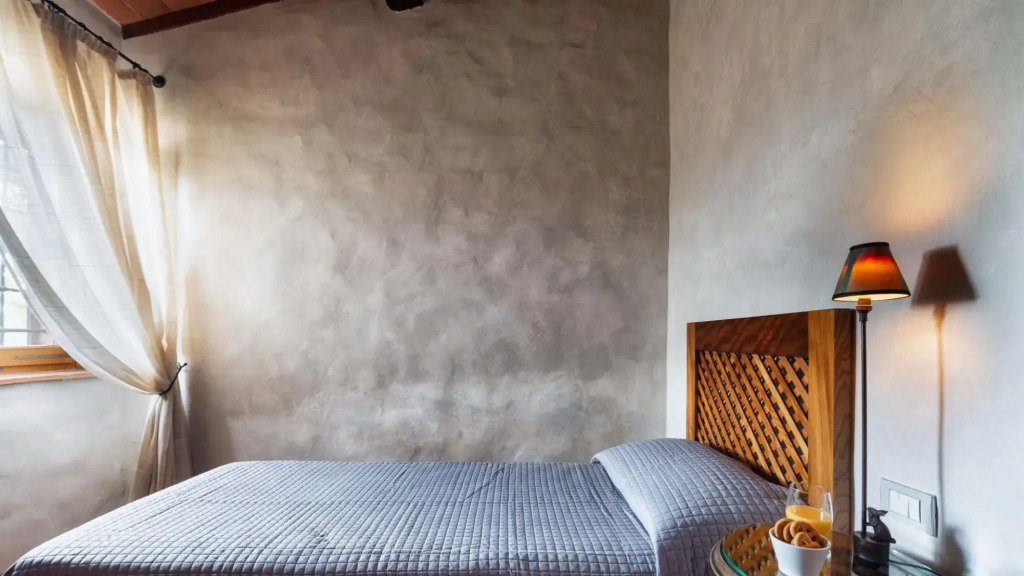 Villa just 14 km to Florence, 8 bedrooms. Private garden, pool heated and Wi-Fi!-La Leopoldina