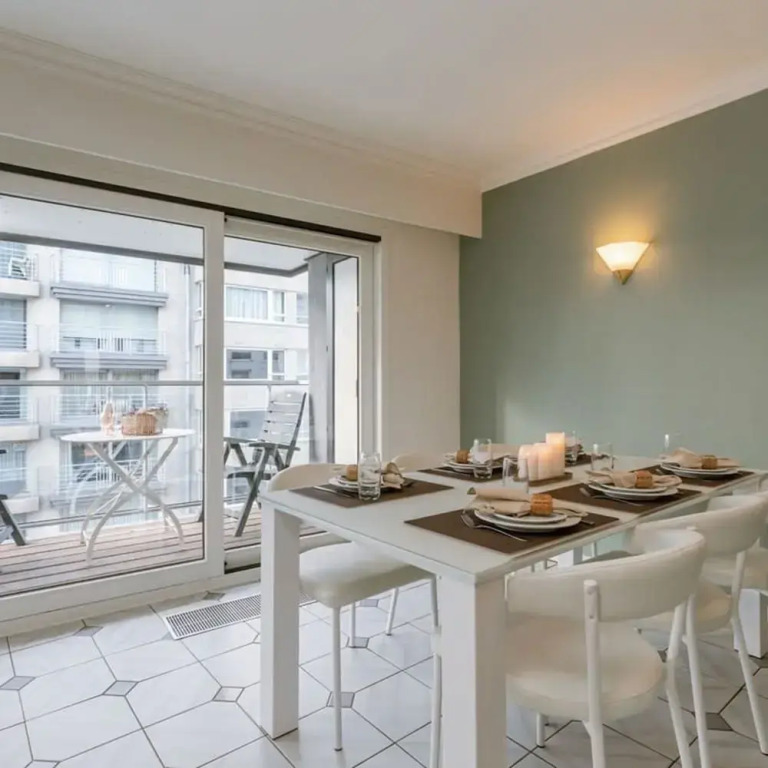 Apartment With Sideways sea View in Middelkerke