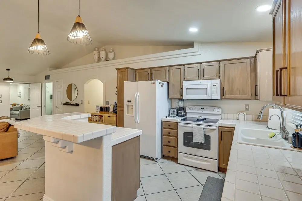 Desert Breeze Retreat Near All of Lake Havasu