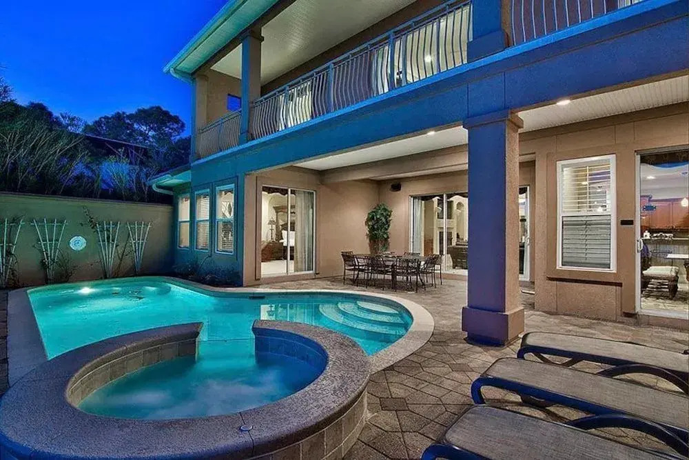 Destiny Tranquility 5 Bedroom Holiday Home by Five Star Properties