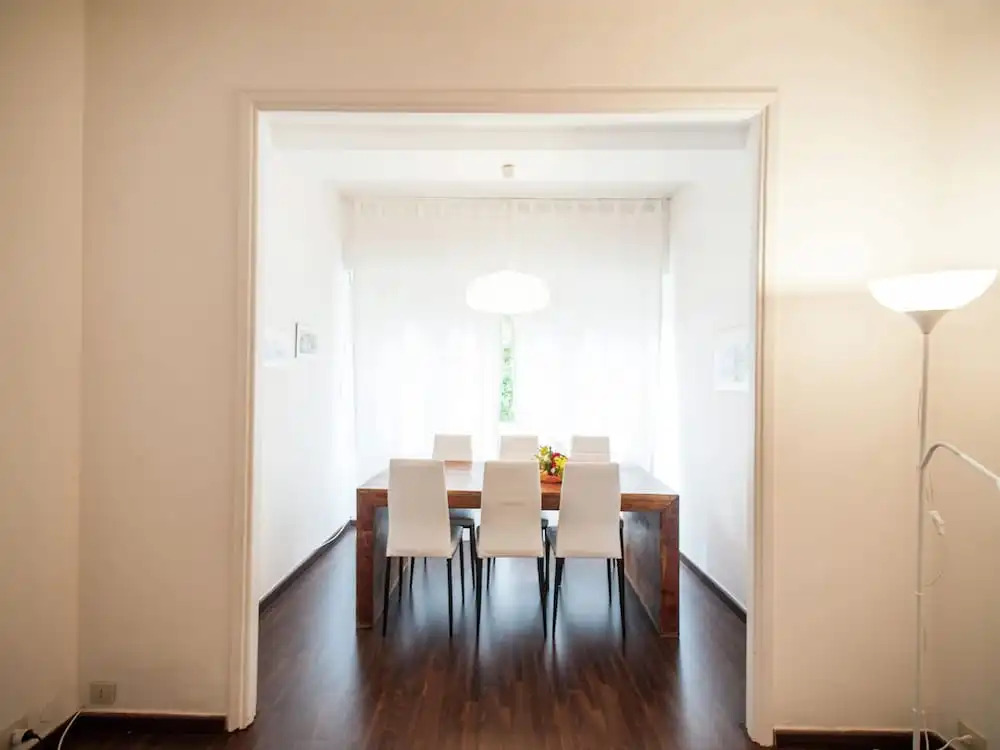 Spacious apartment in Rome